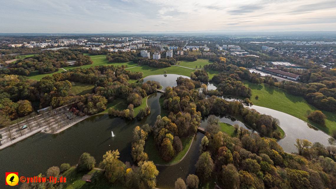 03.11.2022 -  Ostparksee mit Umgebung in Neuperlach
